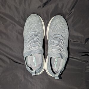 Skechers BOBS Grey Athletic Shoes For Women Size 8 US